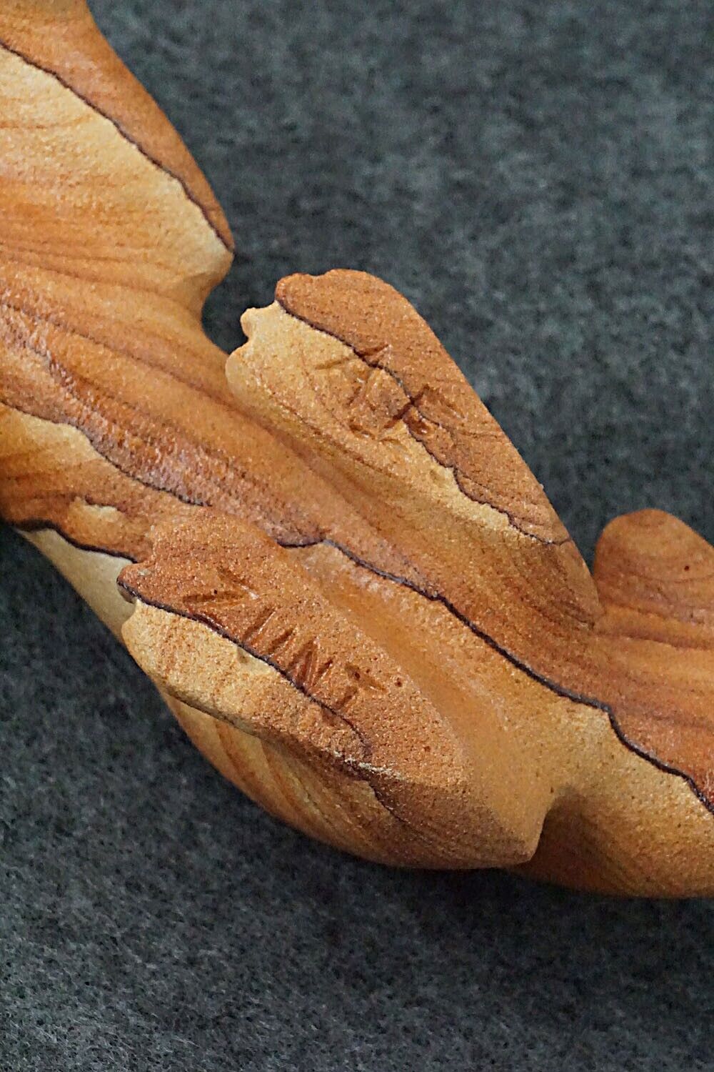 Mountain Lion Zuni Fetish Carving - Albert Eustace Sr.