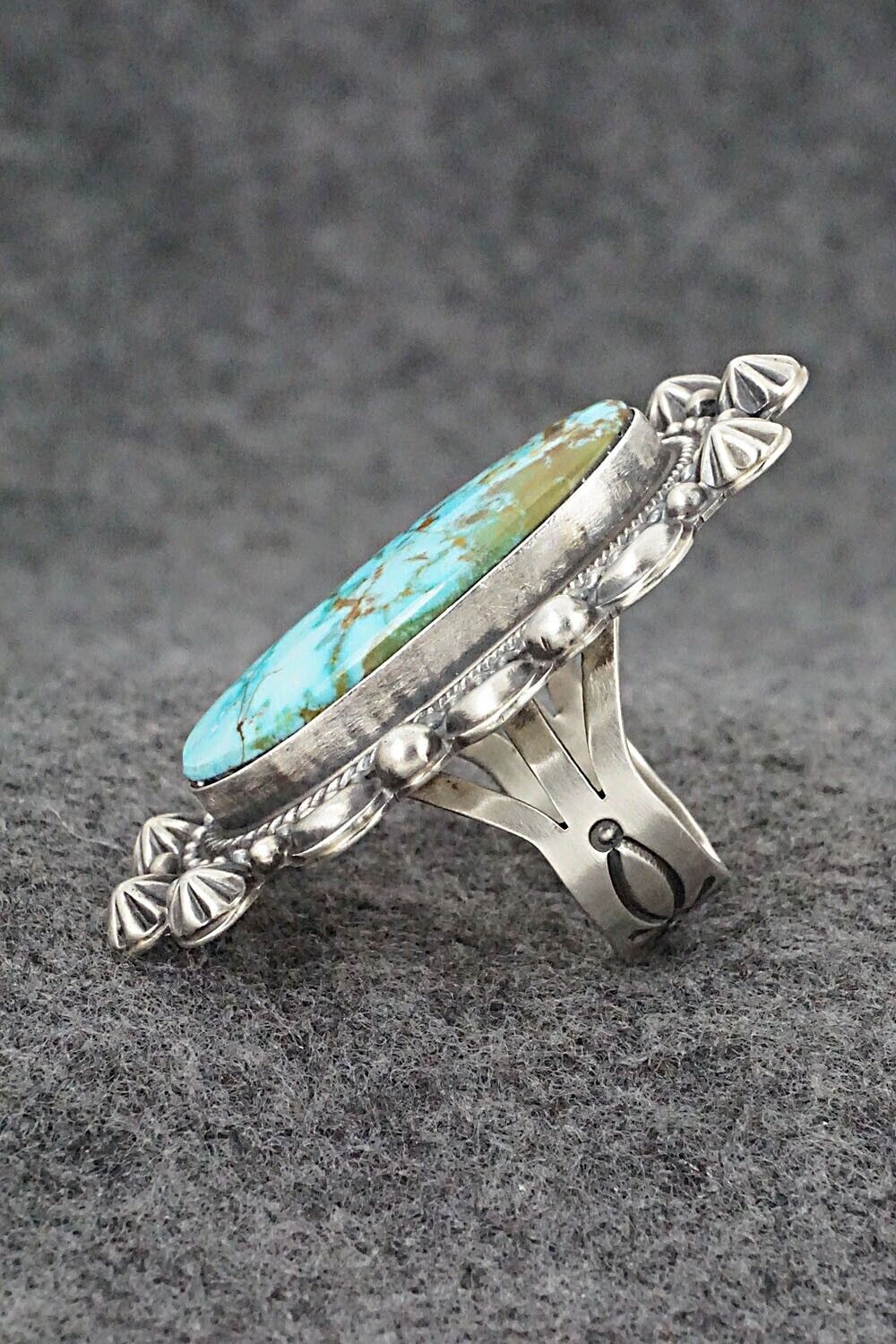 Turquoise & Sterling Silver Ring - Tom Lewis - Size 7.5