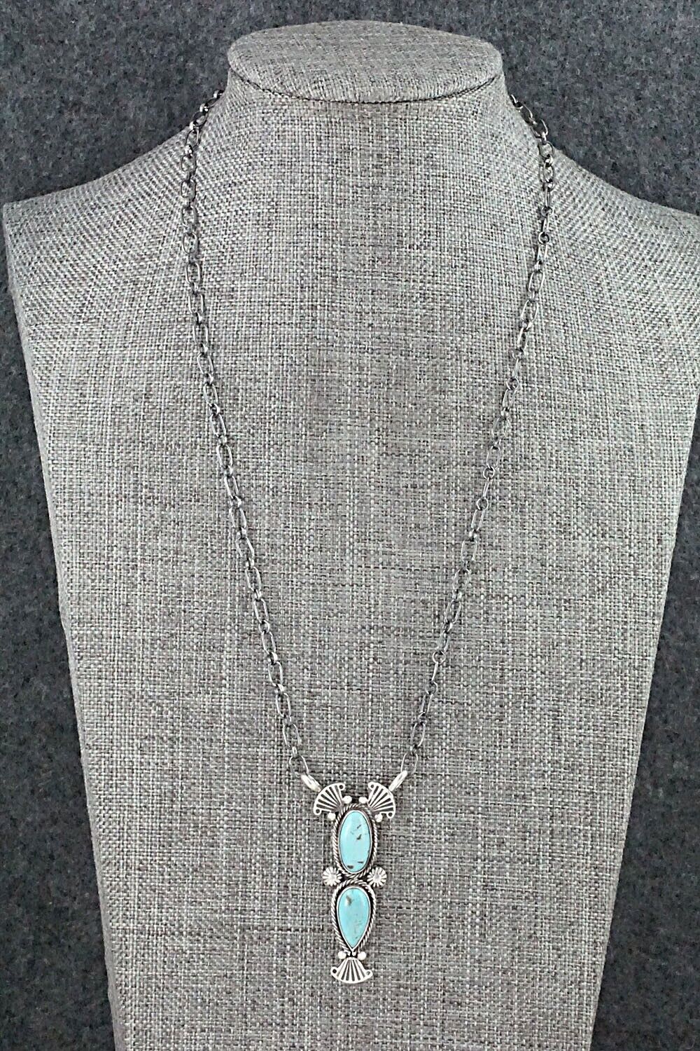 Turquoise & Sterling Silver Necklace - Verley Betone
