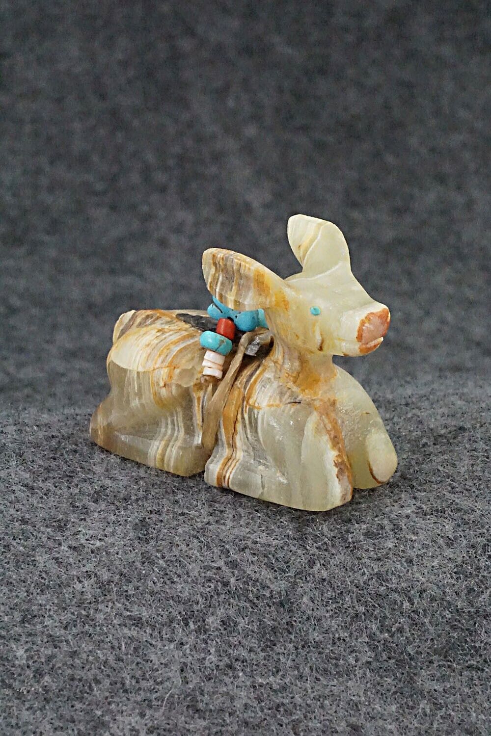 Deer Zuni Fetish Carving - Douglas Martza