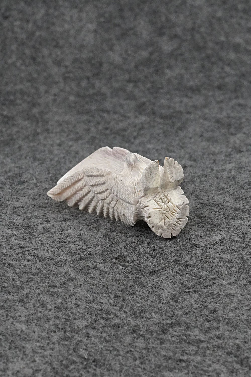 Eagle Zuni Fetish Carving - Justin Hustito