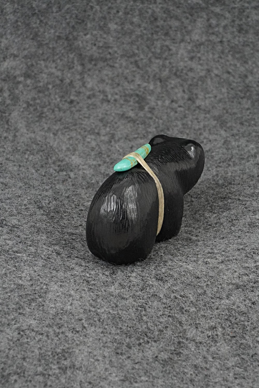 Bear Zuni Fetish Carving - Herbert Halate