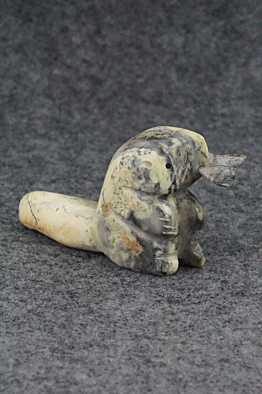 Otter with Fish Zuni Fetish Carving - Justin Red Elk