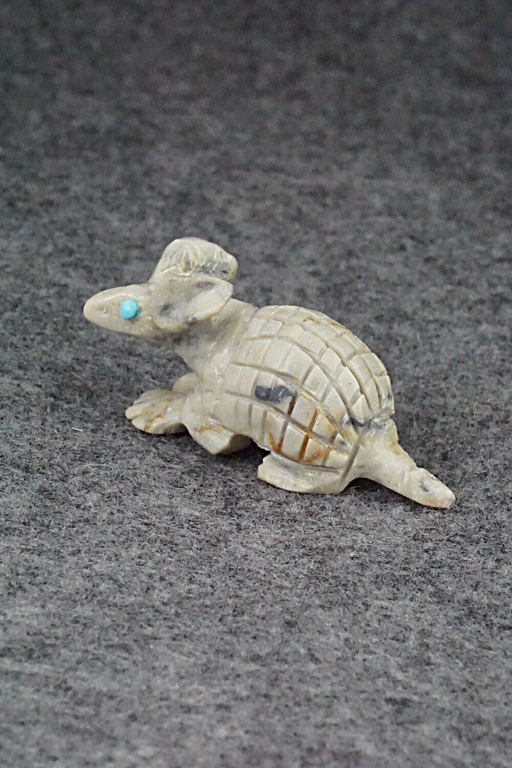 Armadillo Zuni Fetish Carving - Dana Malani