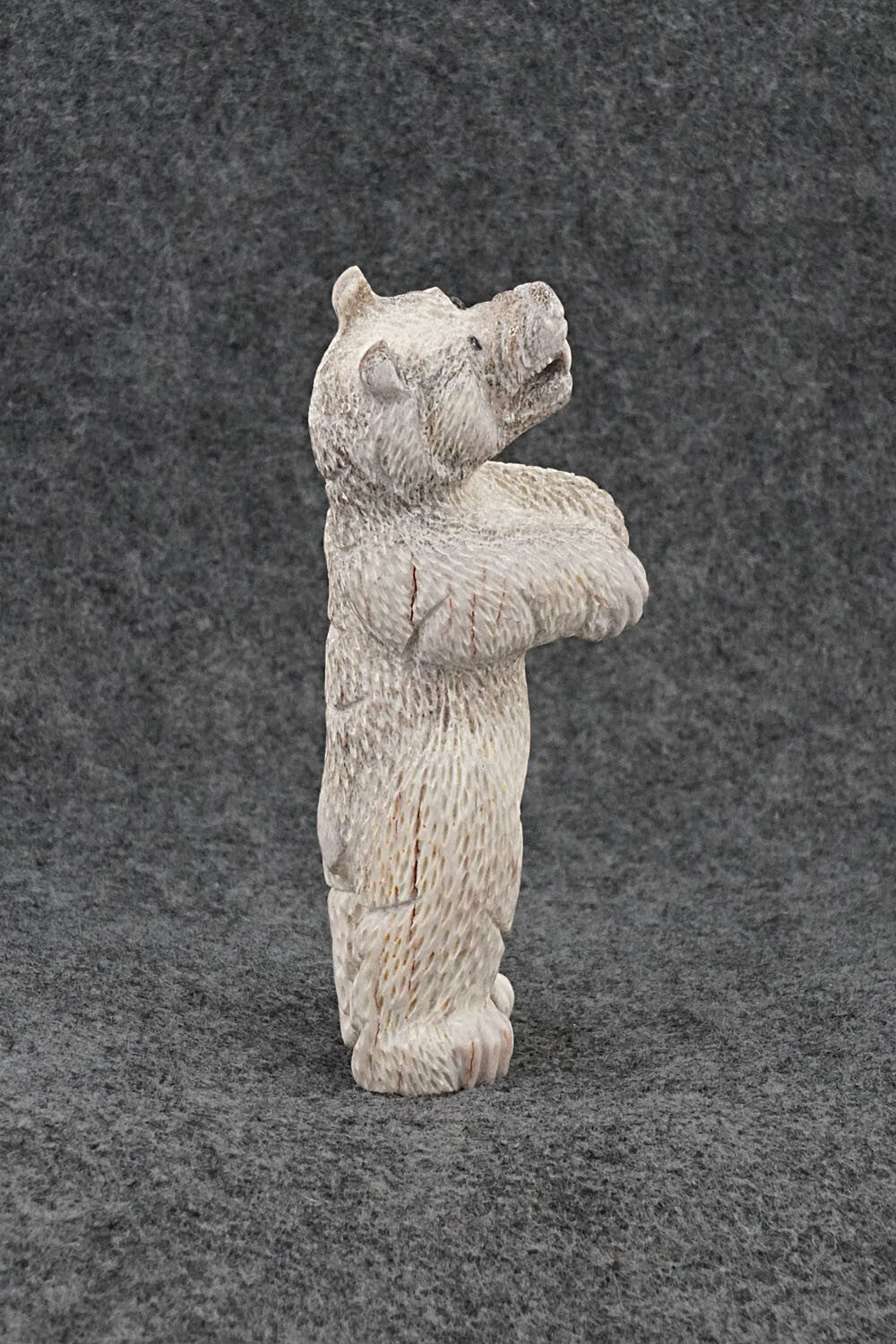 Bear Zuni Fetish Carving - Terrance Panteah