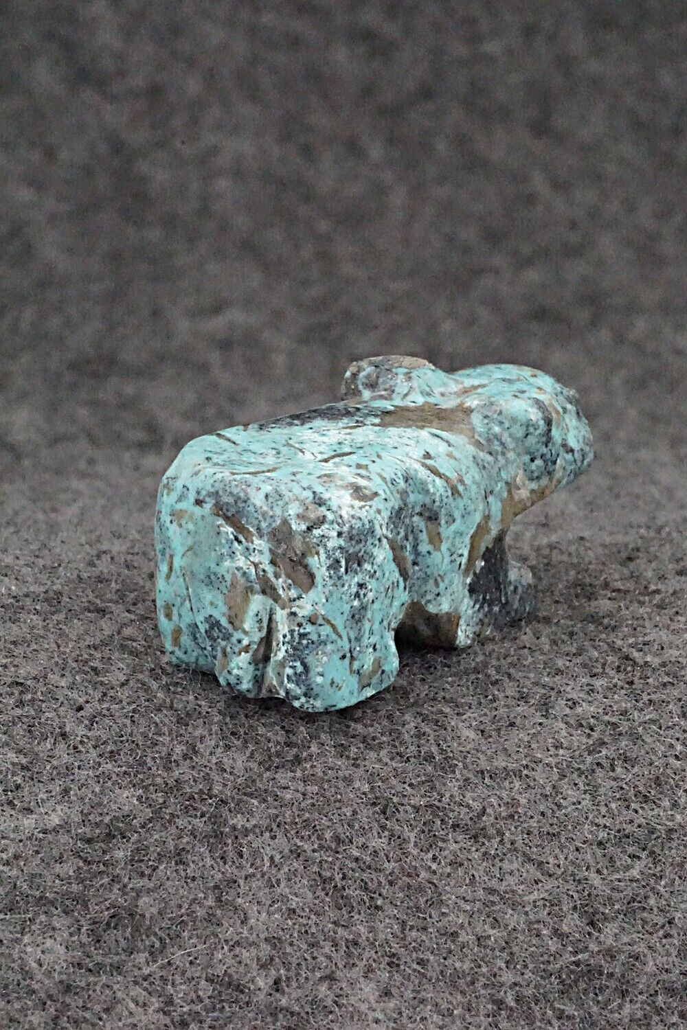 Bear Zuni Fetish Carving - Reynold Lunasee
