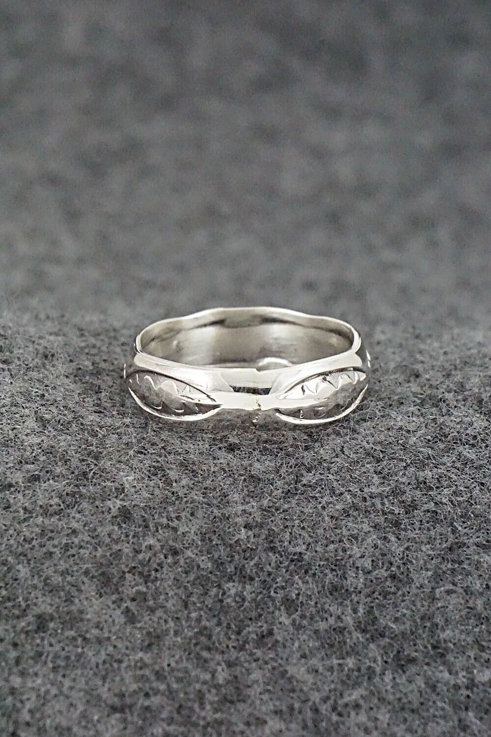 Sterling Silver Ring - Elaine Tahe - Size 8