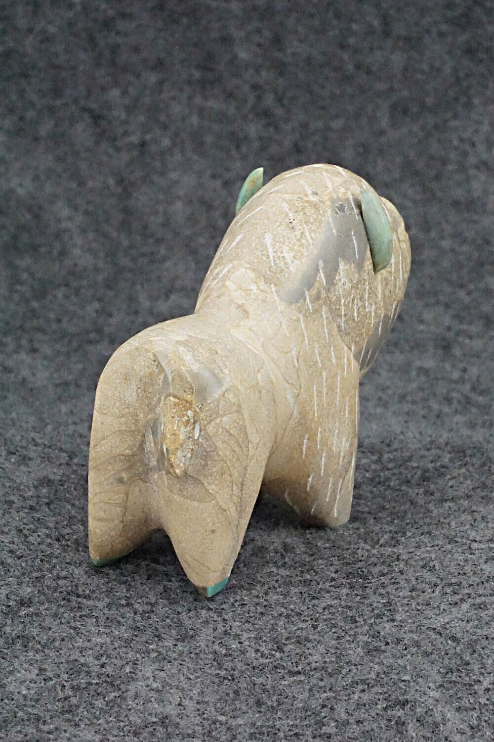 Buffalo Zuni Fetish Carving - Lyndric Leekya
