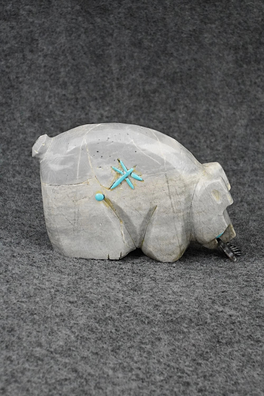 Bear Zuni Fetish Carving - Cody Chavez