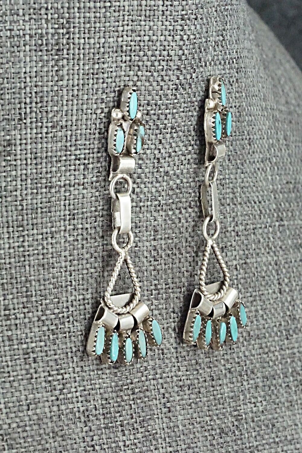 Turquoise & Sterling Silver Necklace and Earrings Set - Evonne Hustito