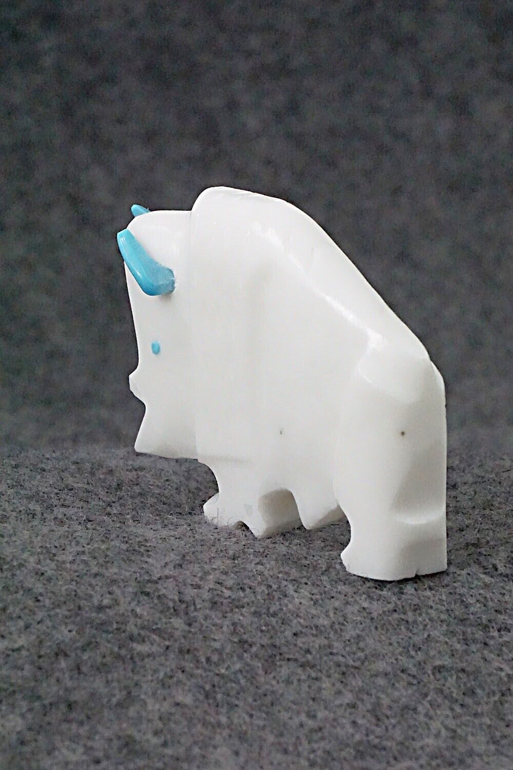 Buffalo Zuni Fetish Carving - Todd Etsate