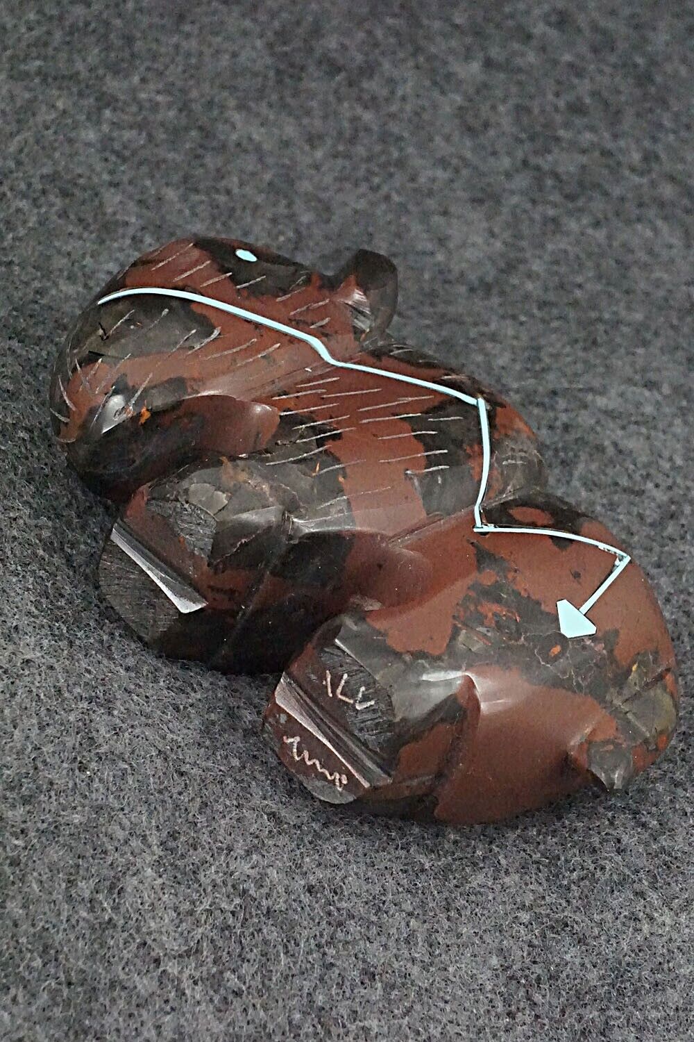 Buffalo Zuni Fetish Carving - Kenric Laiwakete