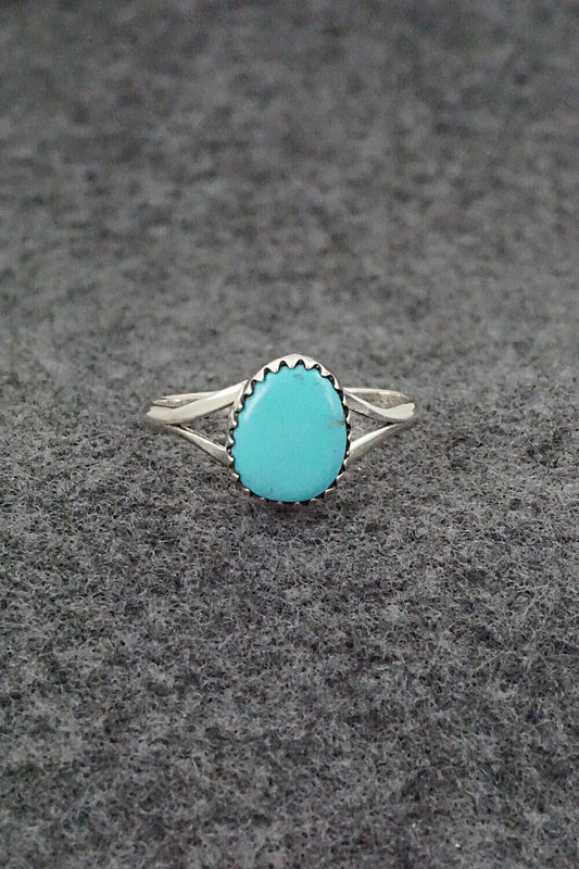 Turquoise & Sterling Silver Ring - Theresa Smith - Size 7.75