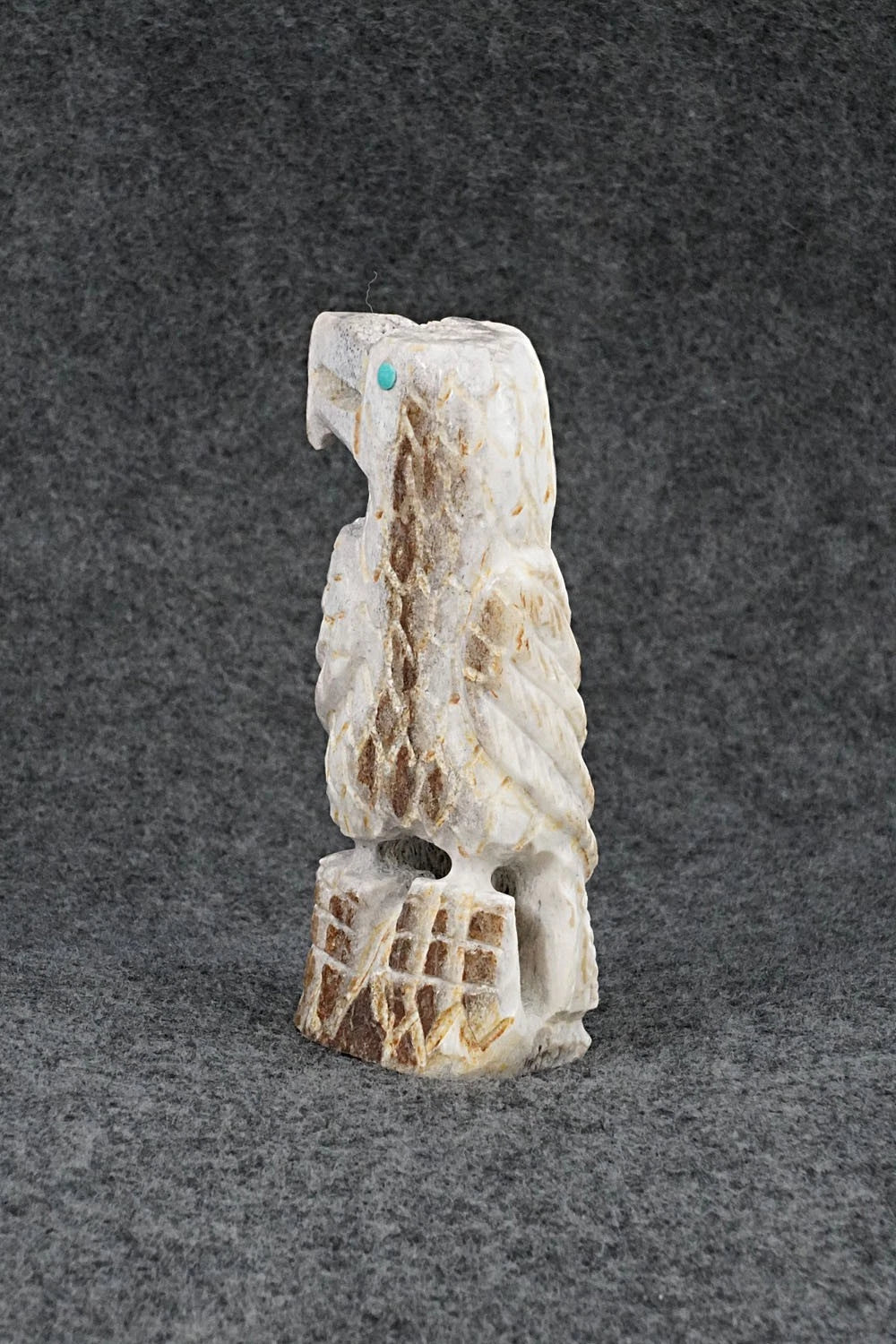 Eagle Zuni Fetish Carving - Garrick Weeka