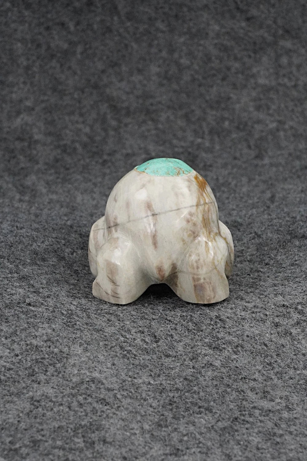 Turtle Zuni Fetish Carving - Enrike Leekya