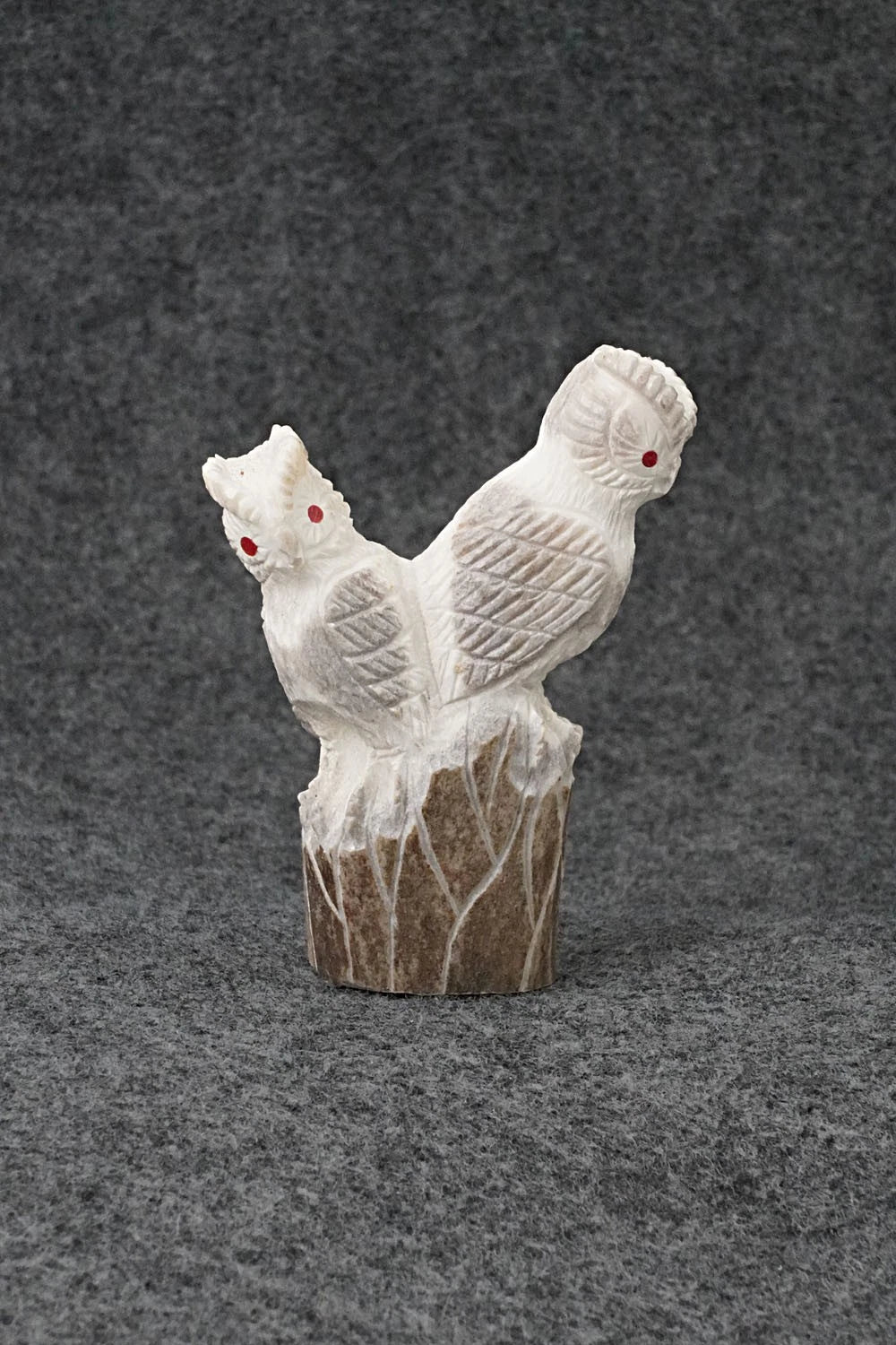 Owls Zuni Fetish Carving - Chris Peina