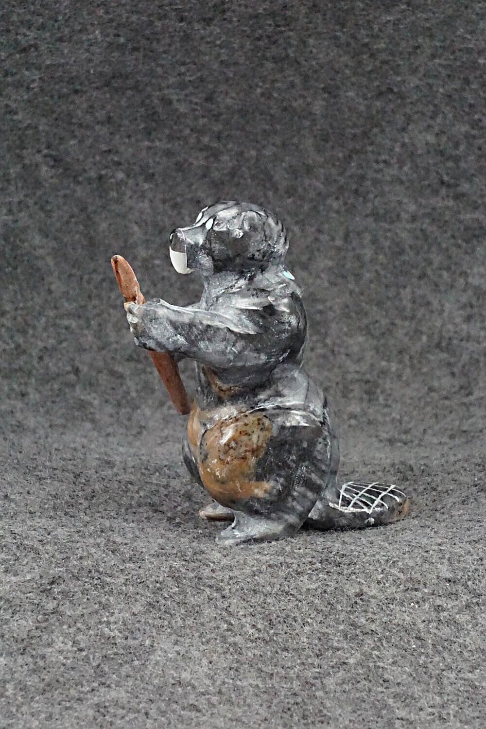 Beaver Zuni Fetish Carving - Freddie Leekya