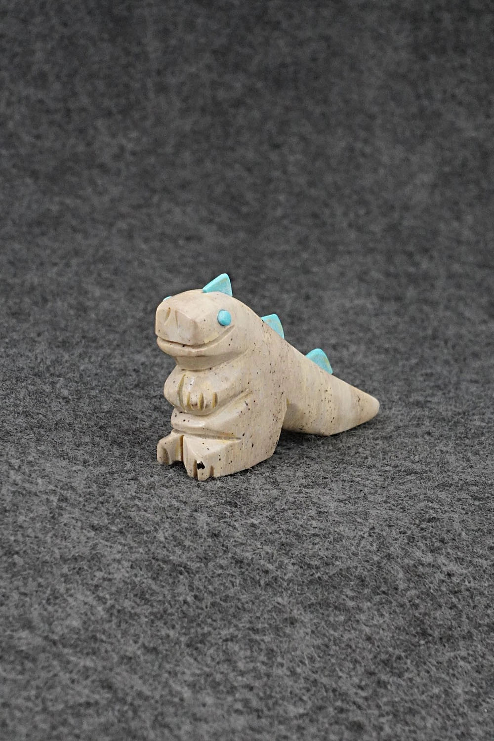 Dinosaur Zuni Fetish Carving - Cody Chavez