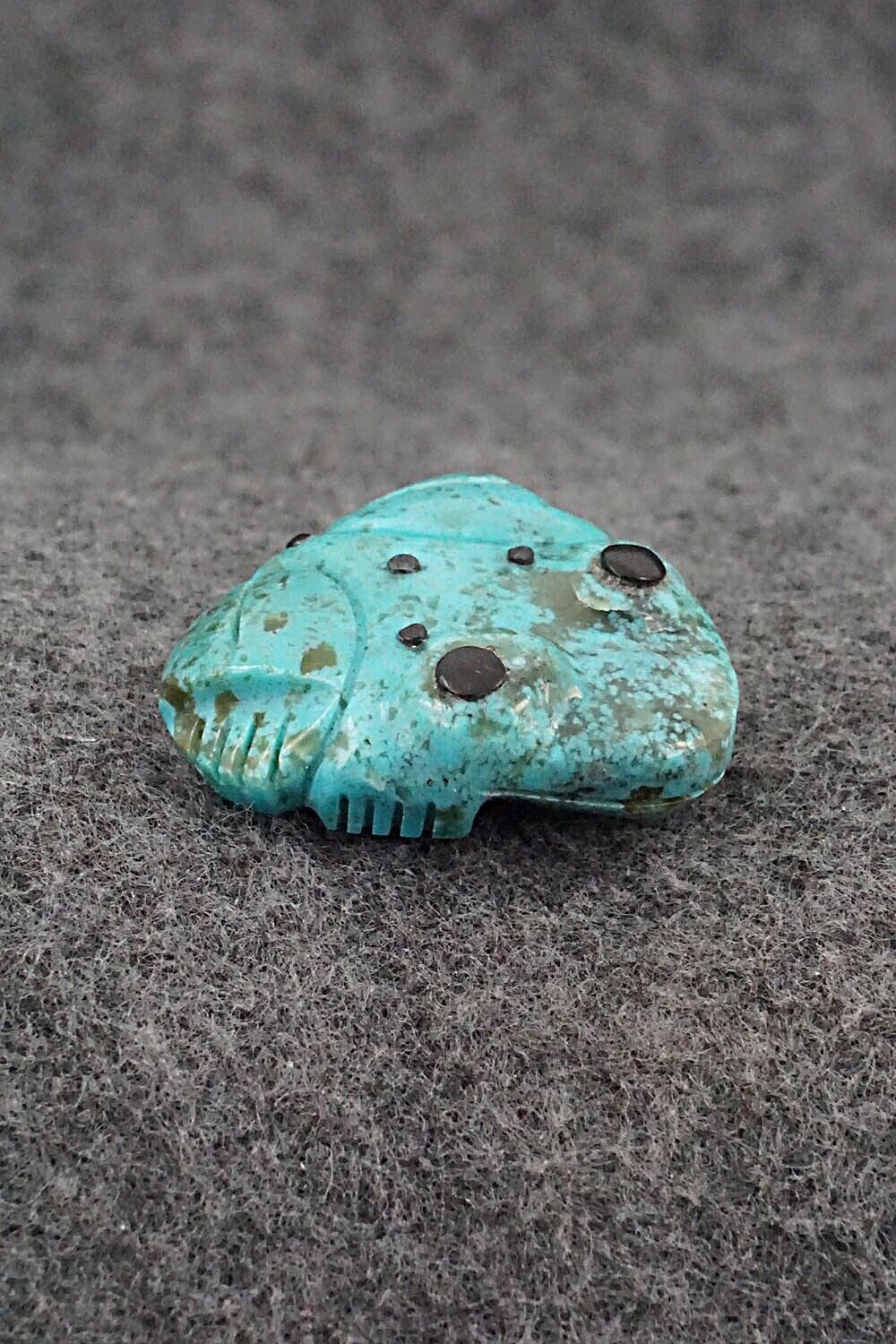 Frog Zuni Fetish Carving - Reynold Lunasee