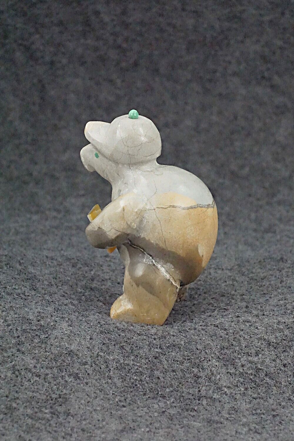 Turtle Zuni Fetish Carving - Enrike Leekya