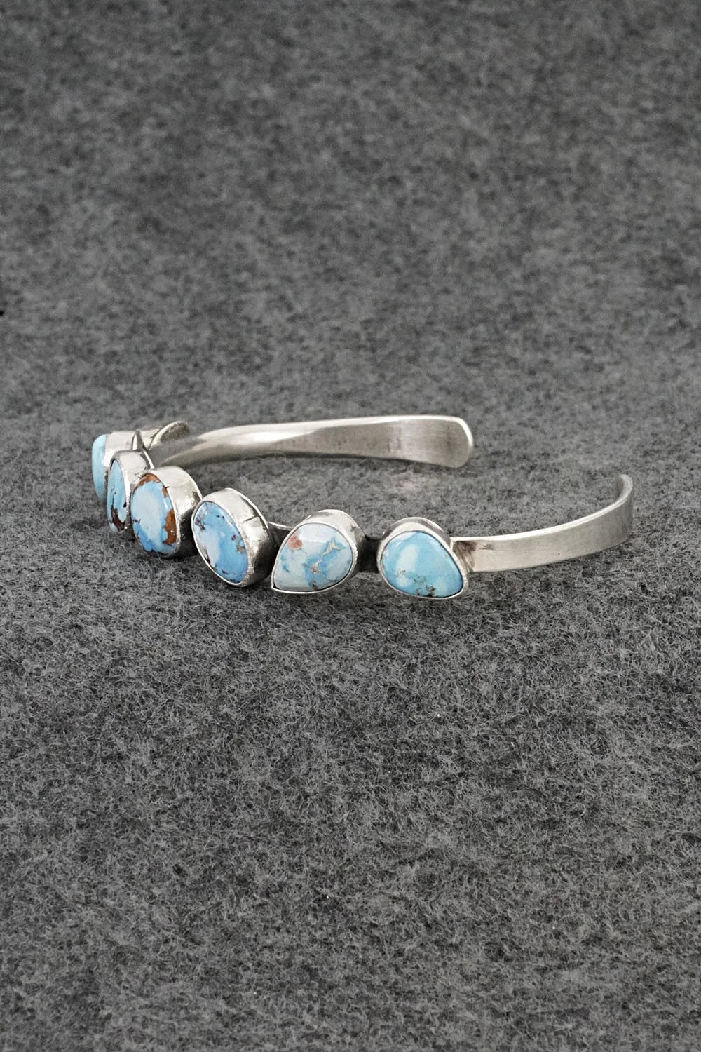 Turquoise & Sterling Silver Bracelet - Verley Betone