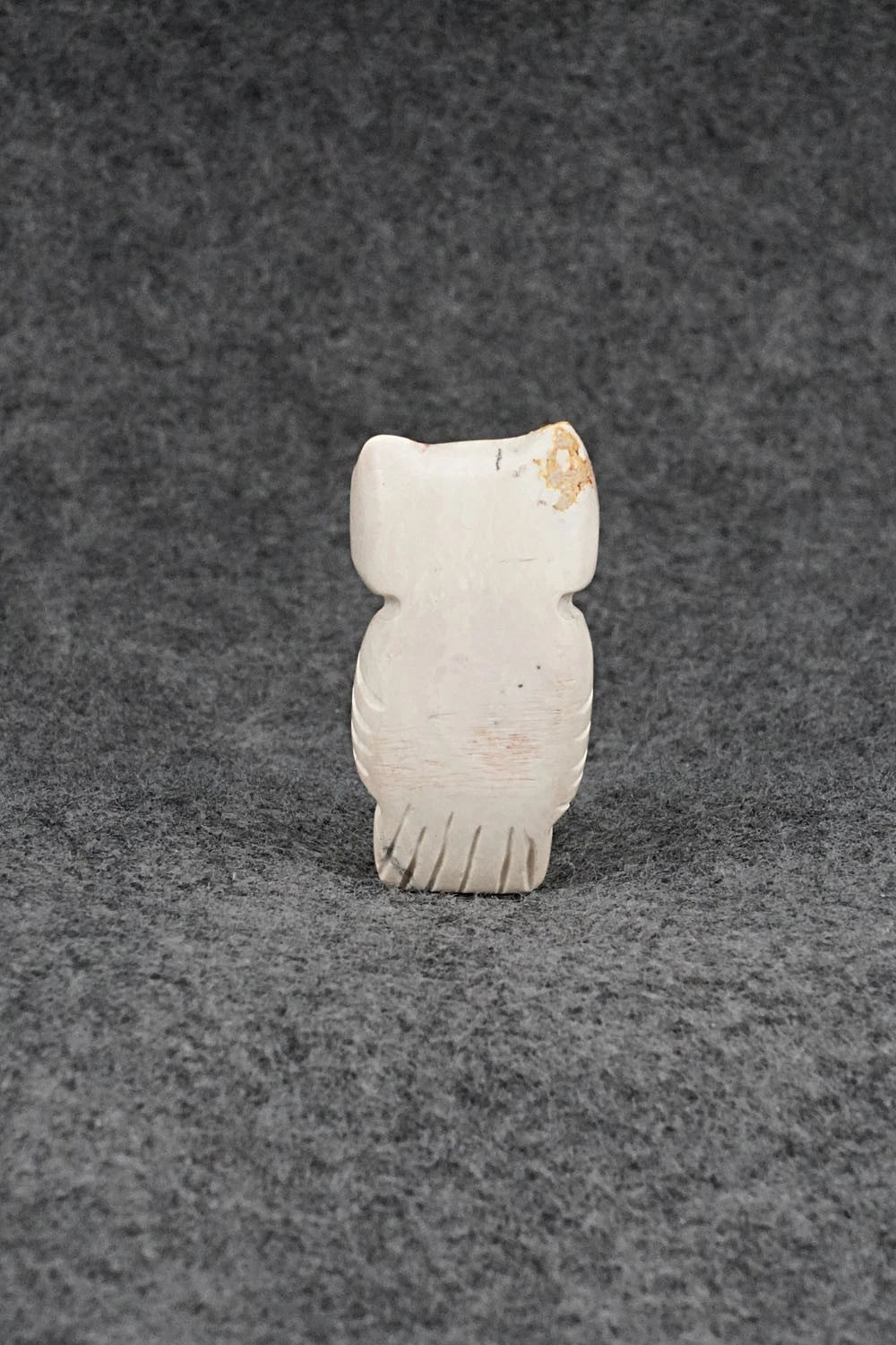 Owl Zuni Fetish Carving - Justin Red Elk