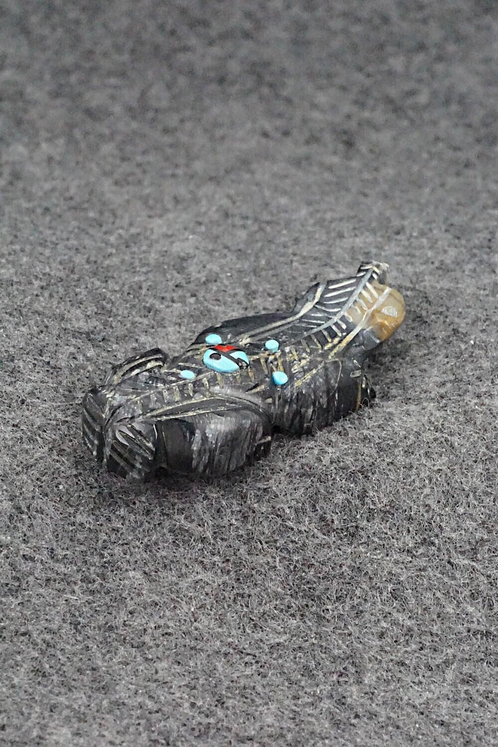 Badger Zuni Fetish Carving - Danette Laate