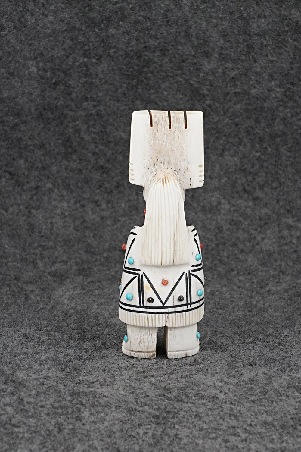 Corn Maiden Zuni Fetish Carving - Claudia Peina