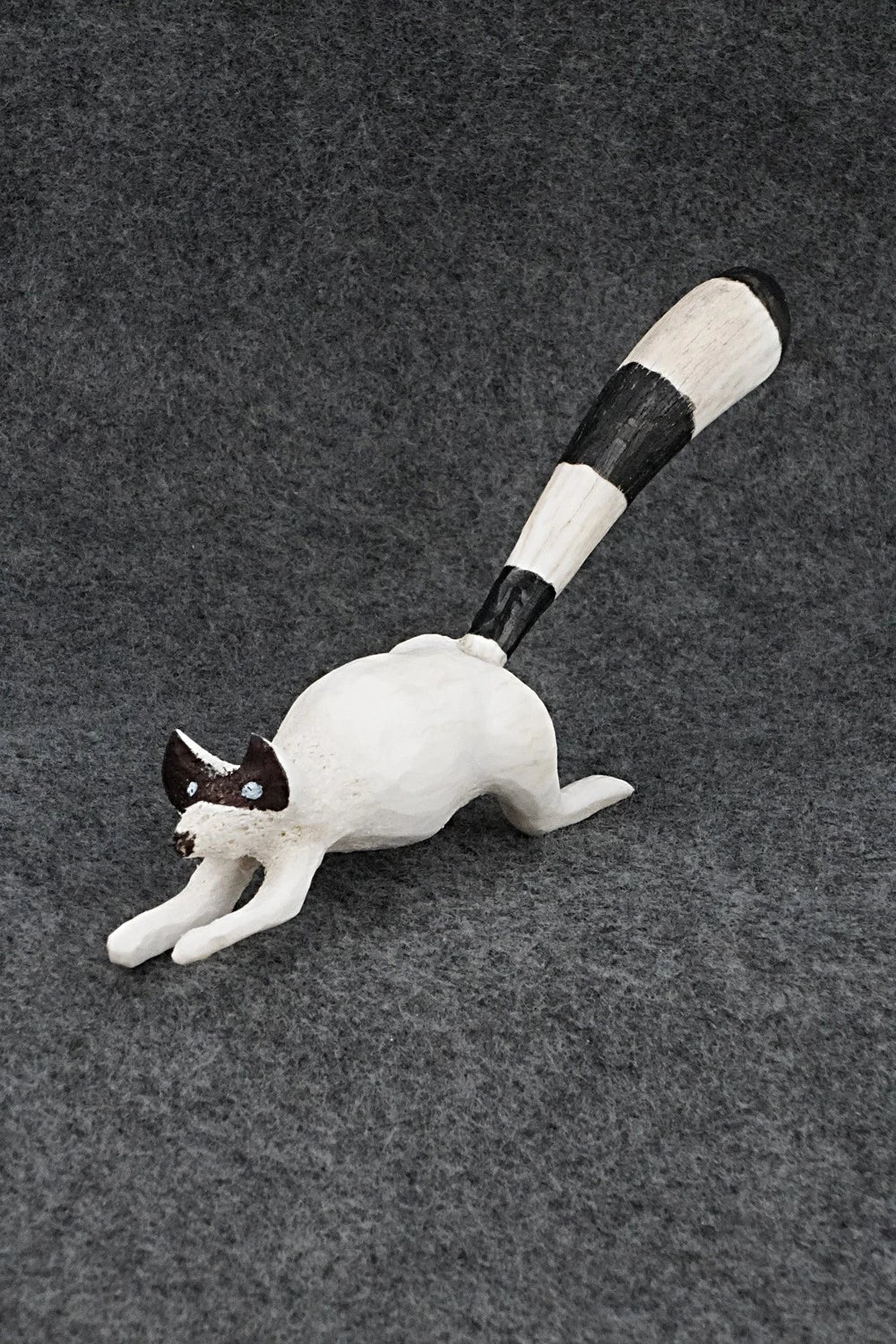 Raccoon Zuni Fetish Carving - Ruben Najera