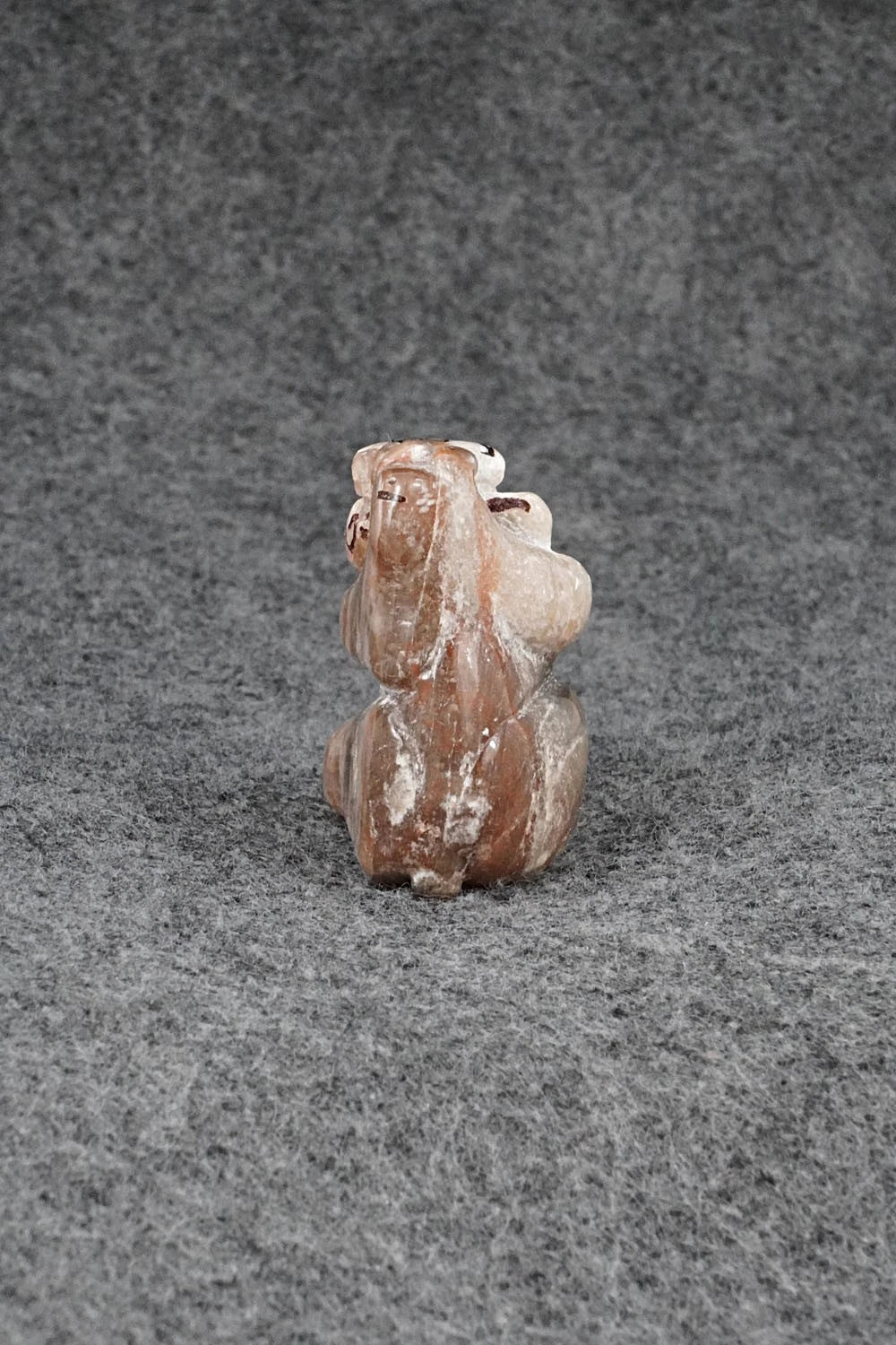 Bear Zuni Fetish Carving - Rick Kallestewa