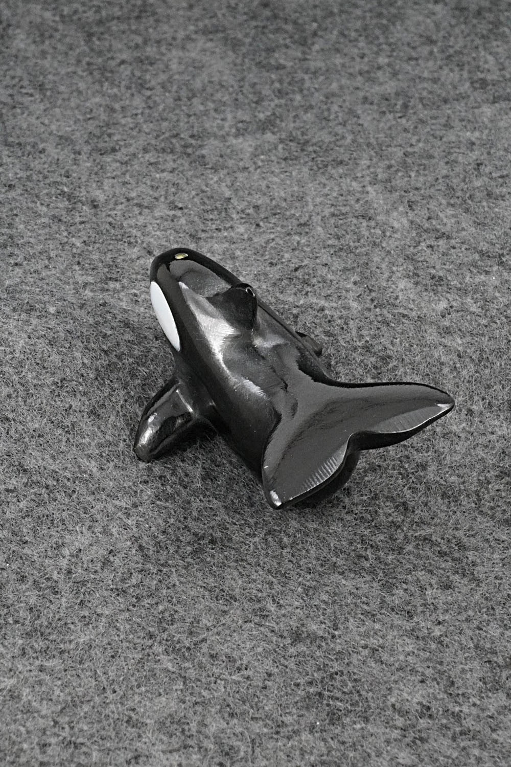 Whale Zuni Fetish Carving - Calvert Bowannie