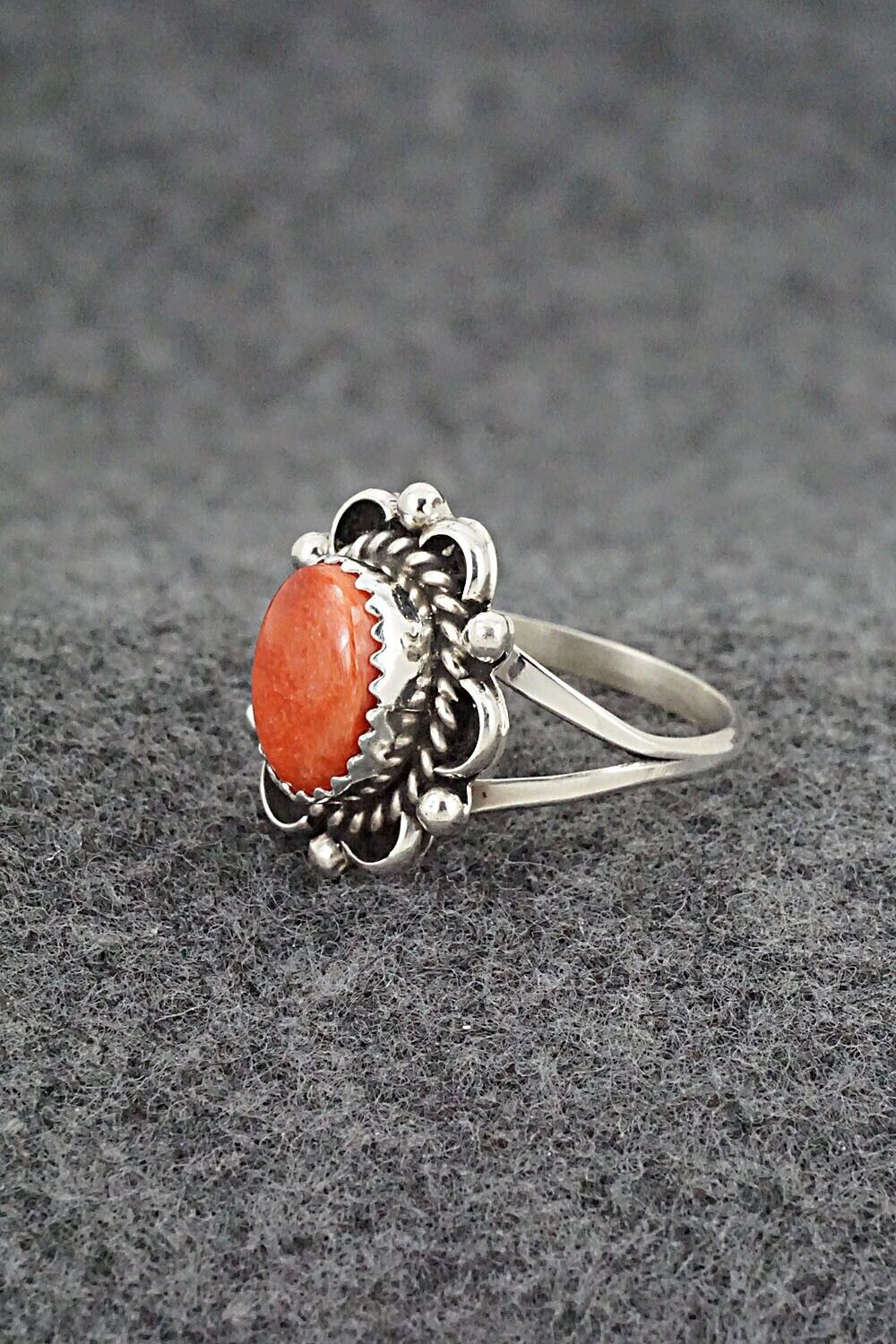 Spiny Oyster & Sterling Silver Ring - Freda Martinez - Size 8