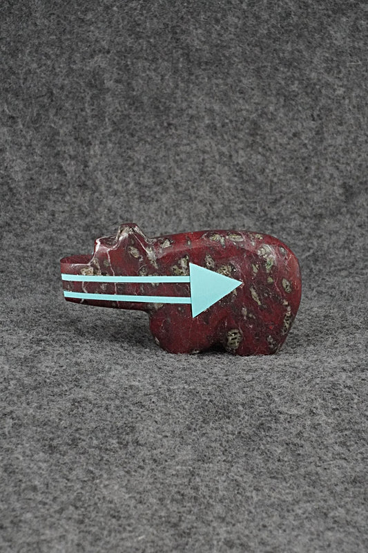 Bear Zuni Fetish Carving - Bernard Laiwakete