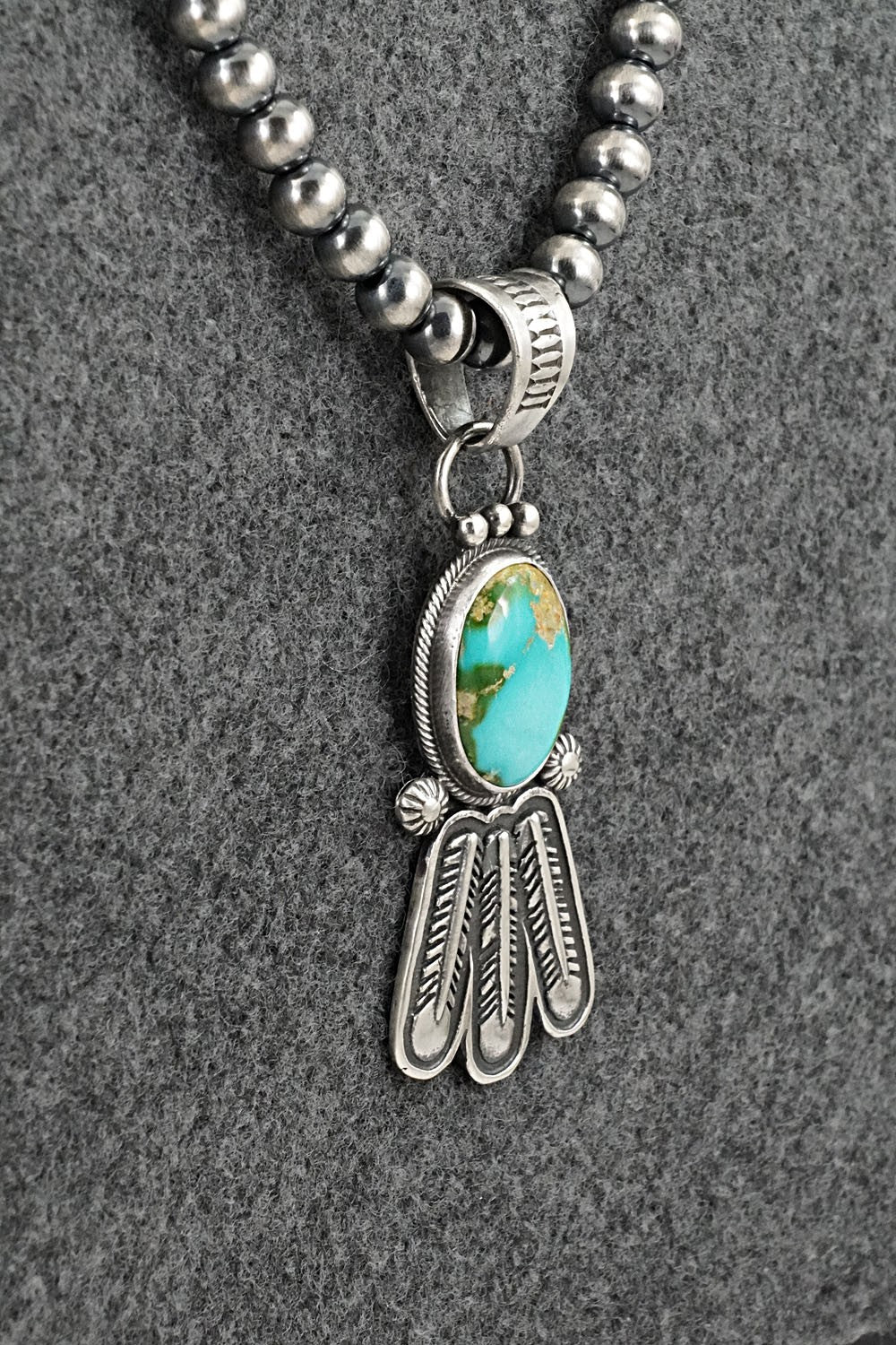 Turquoise & Sterling Silver Necklace - Verley Betone