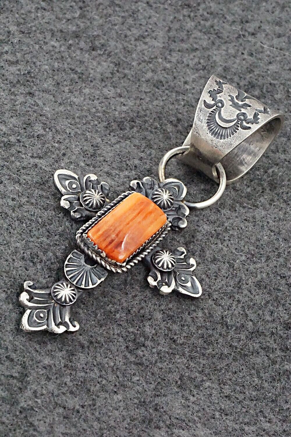 Spiny Oyster and Sterling Silver Pendant - Eva Billah