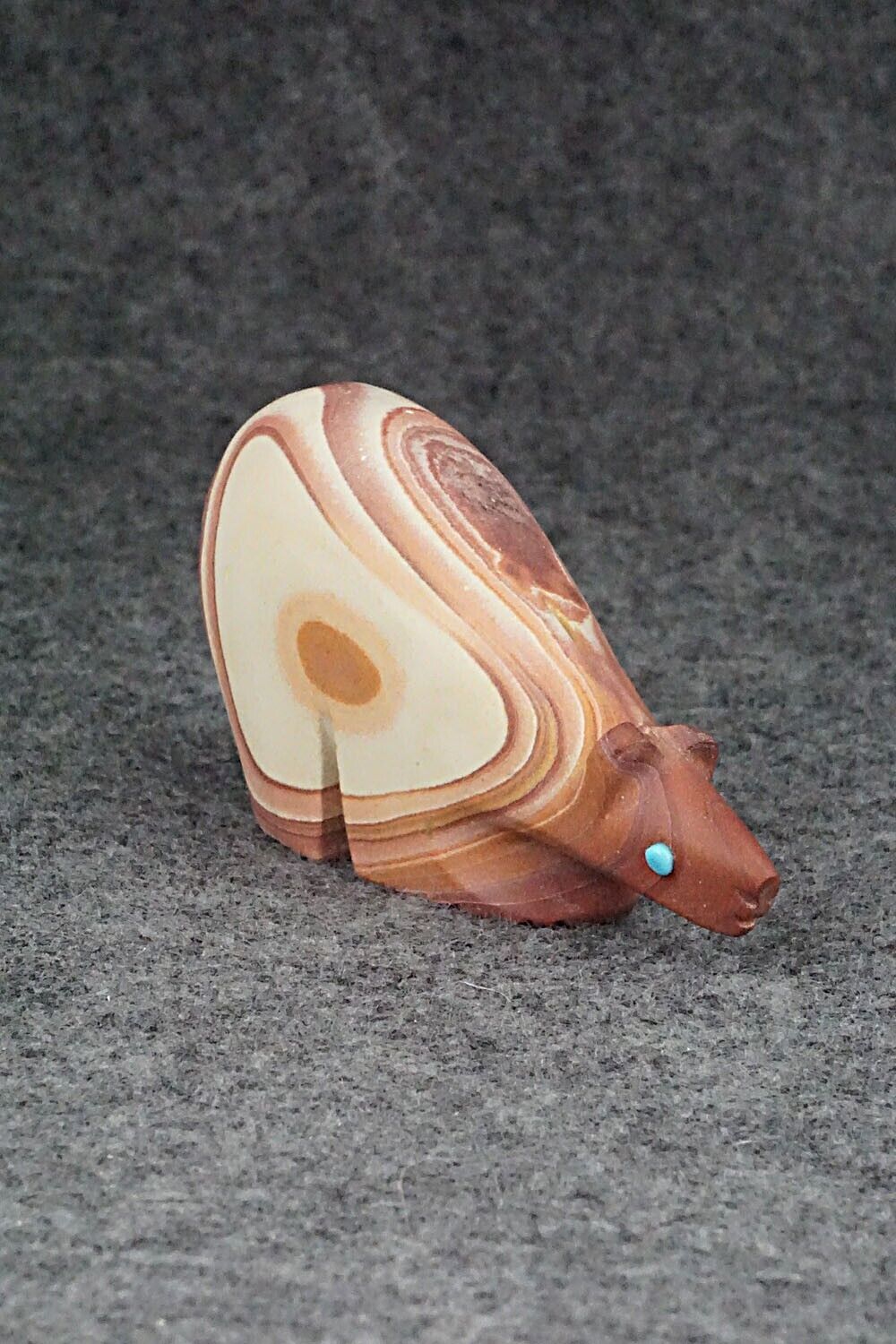 Bear Zuni Fetish Carving - Ronnie Lunasee
