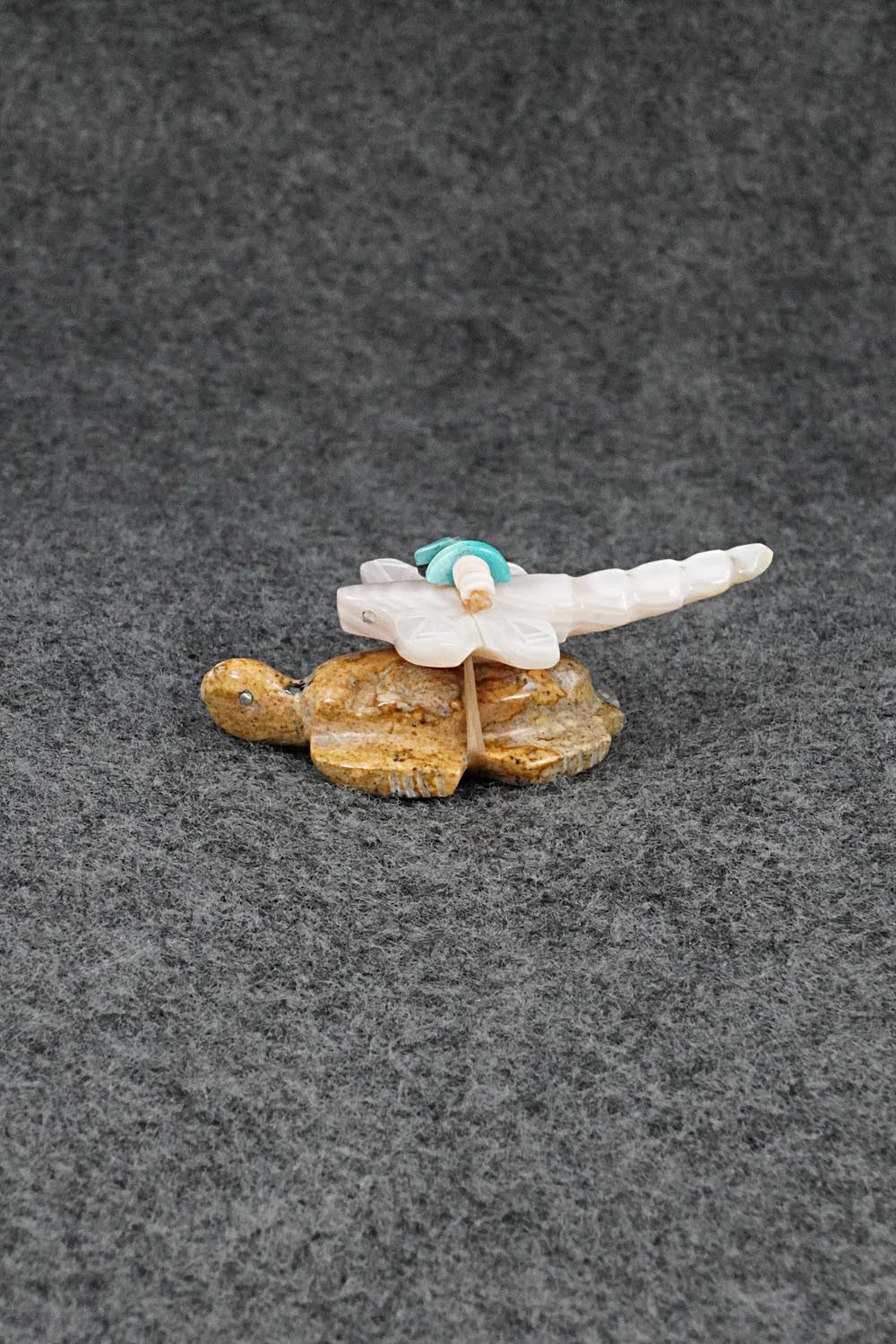 Turtle Zuni Fetish Carving - Daisy Rose Leonard