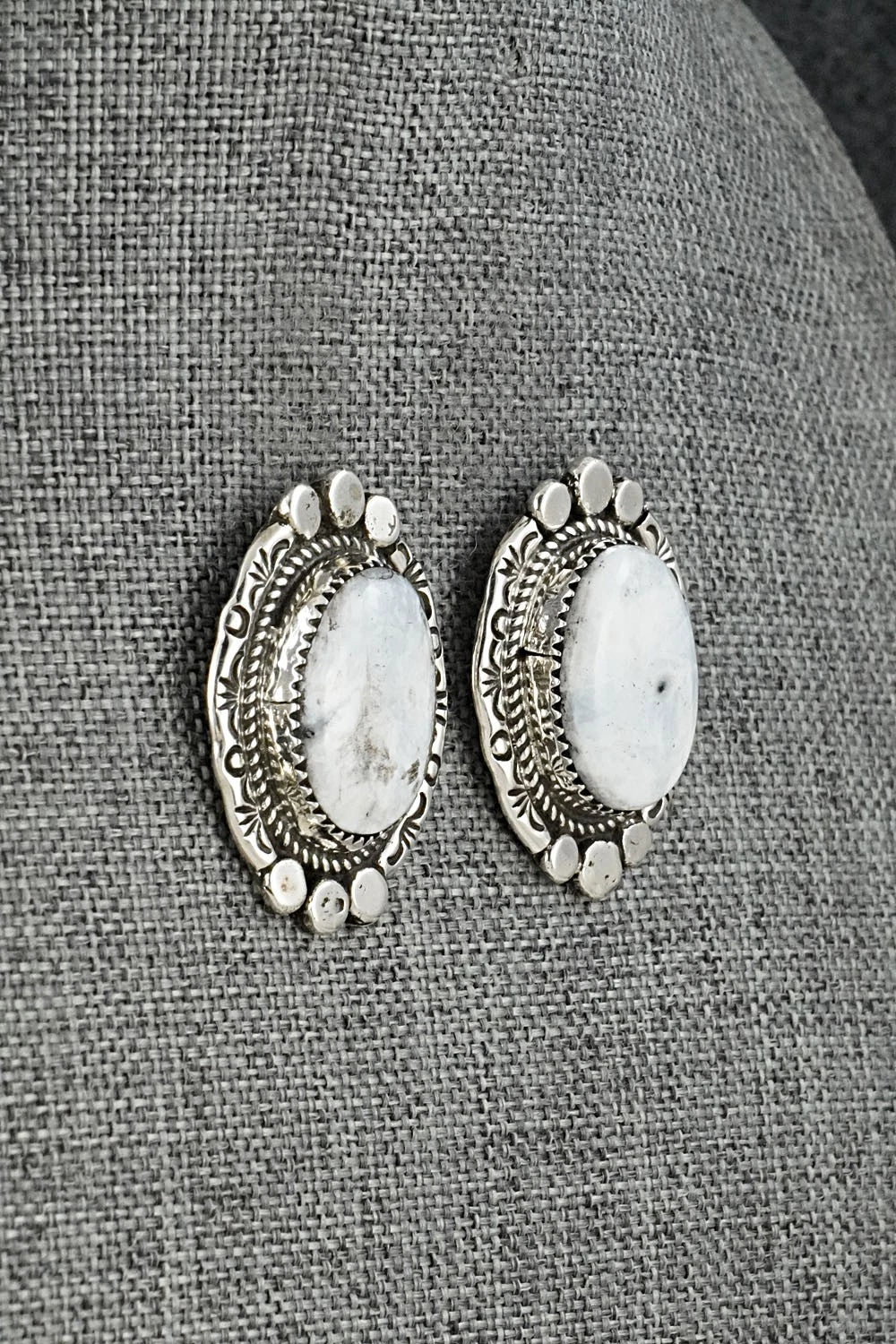 White Buffalo & Sterling Silver Necklace and Earrings Set - Phil Nez