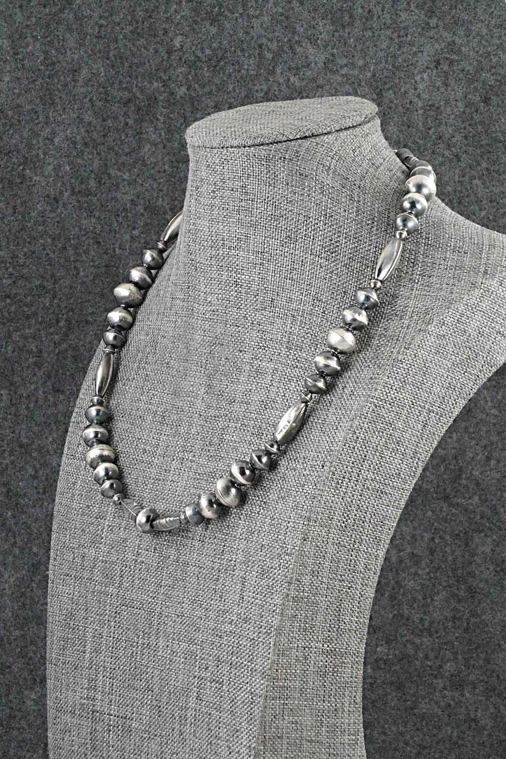 Sterling Silver Navajo Pearl Necklace 18" - Vintage