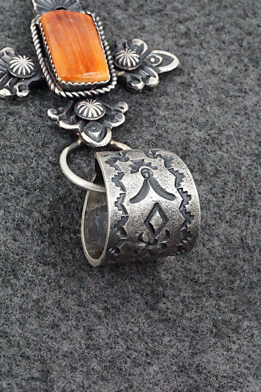 Spiny Oyster and Sterling Silver Pendant - Eva Billah