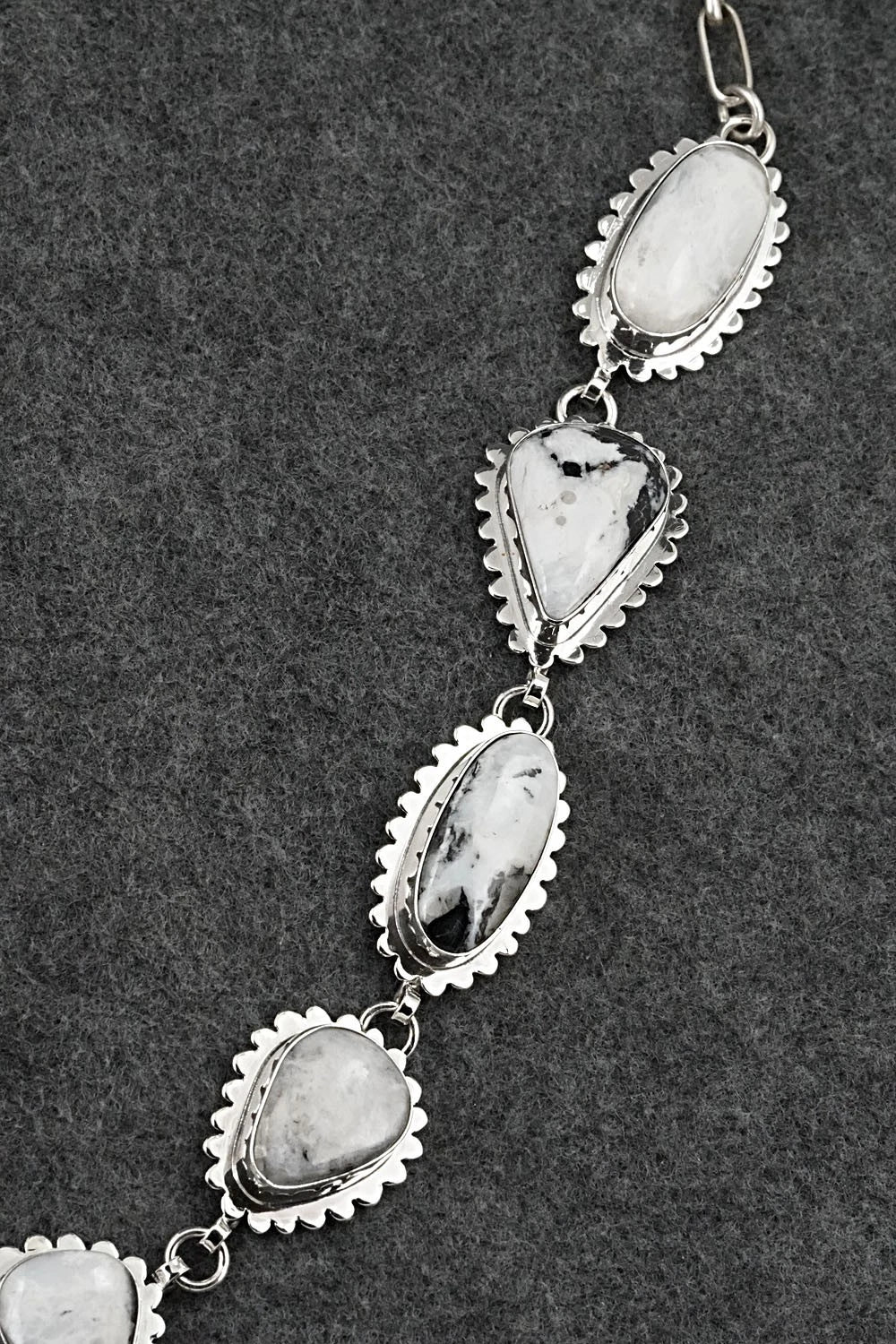 White Buffalo & Sterling Silver Necklace and Earrings Set - Mark Yazzie