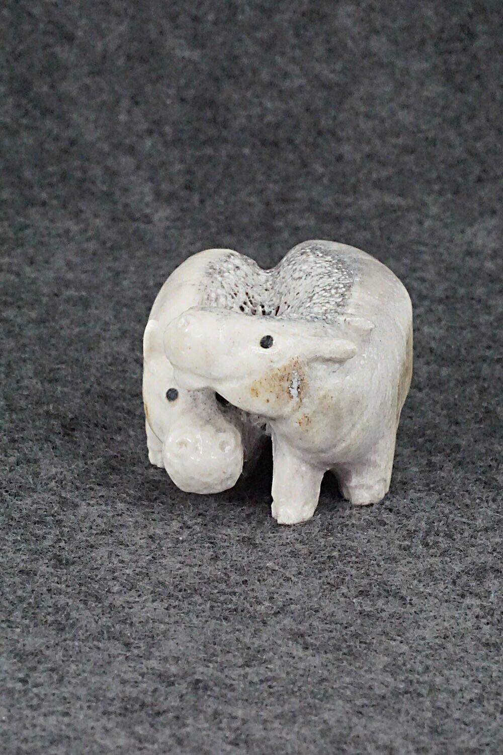 Hippos Zuni Fetish Carving - Maxx Laate