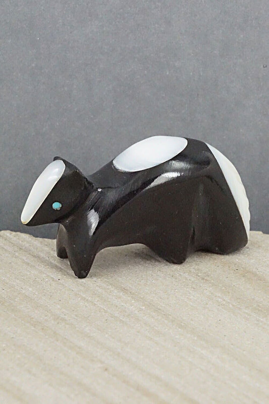 Skunk Zuni Fetish Carving - Calvert Bowannie