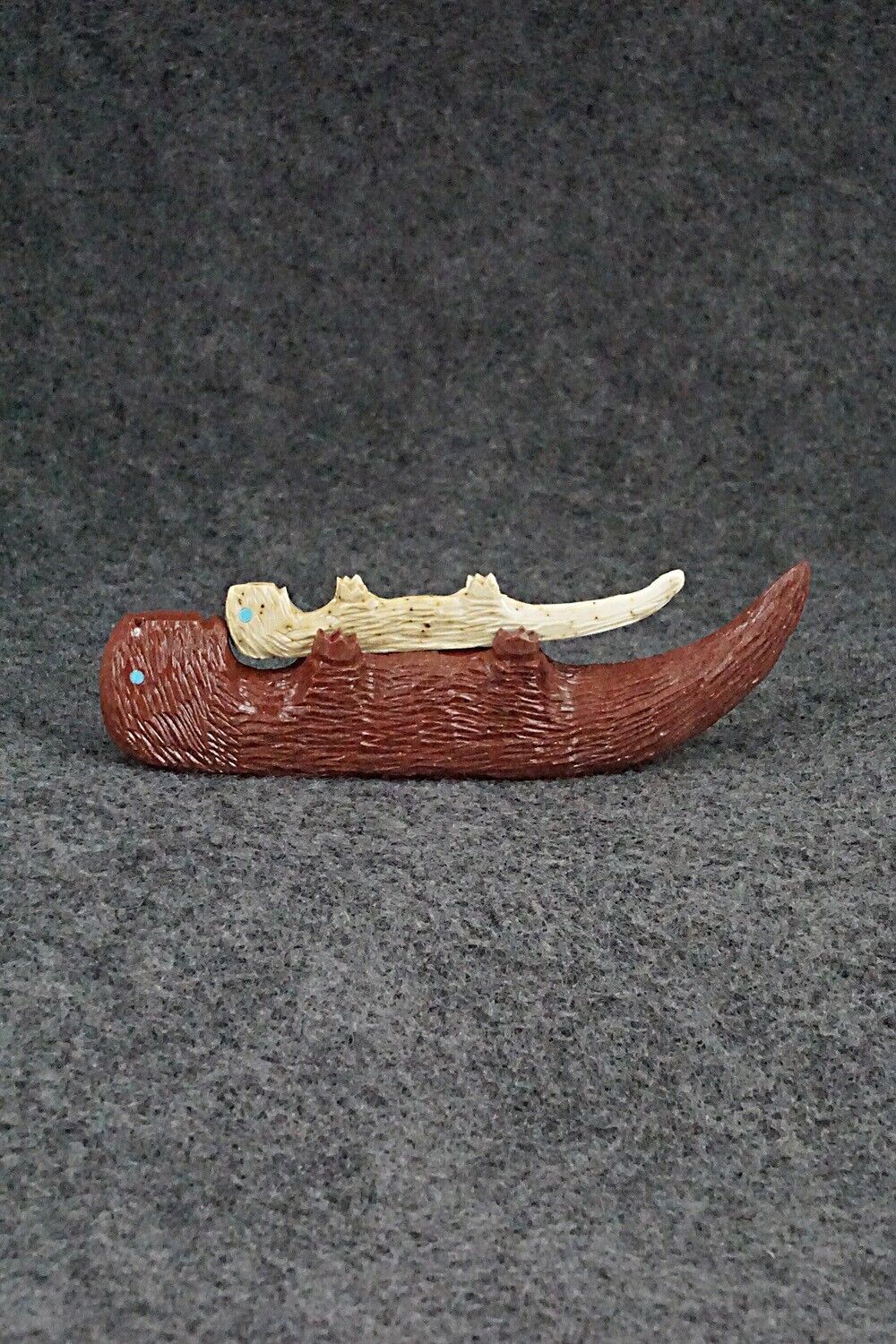 Otter with Cub Zuni Fetish Carving - Jesus Espino