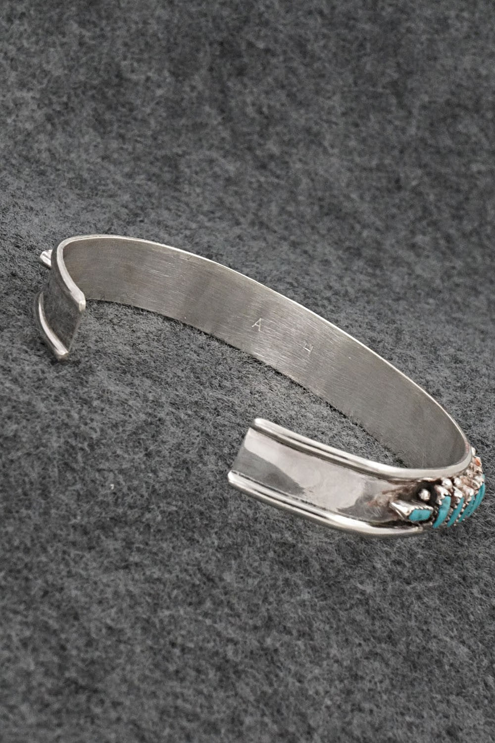 Turquoise & Sterling Silver Bracelet - Aurelia Hughte