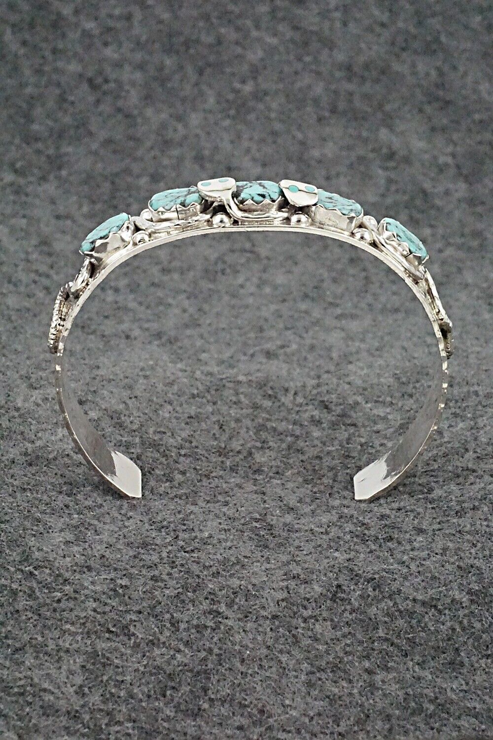 Turquoise & Sterling Silver Bracelet - Joy Calavaza