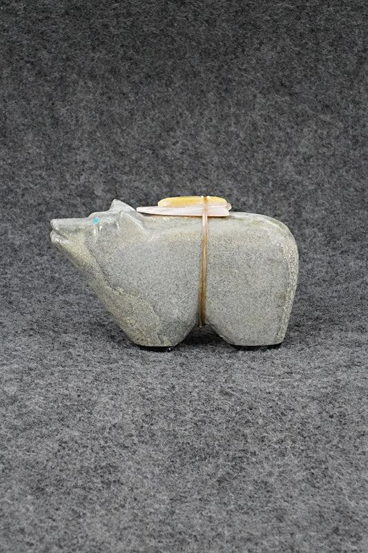 Bear Zuni Fetish Carving - Delvin Leekya