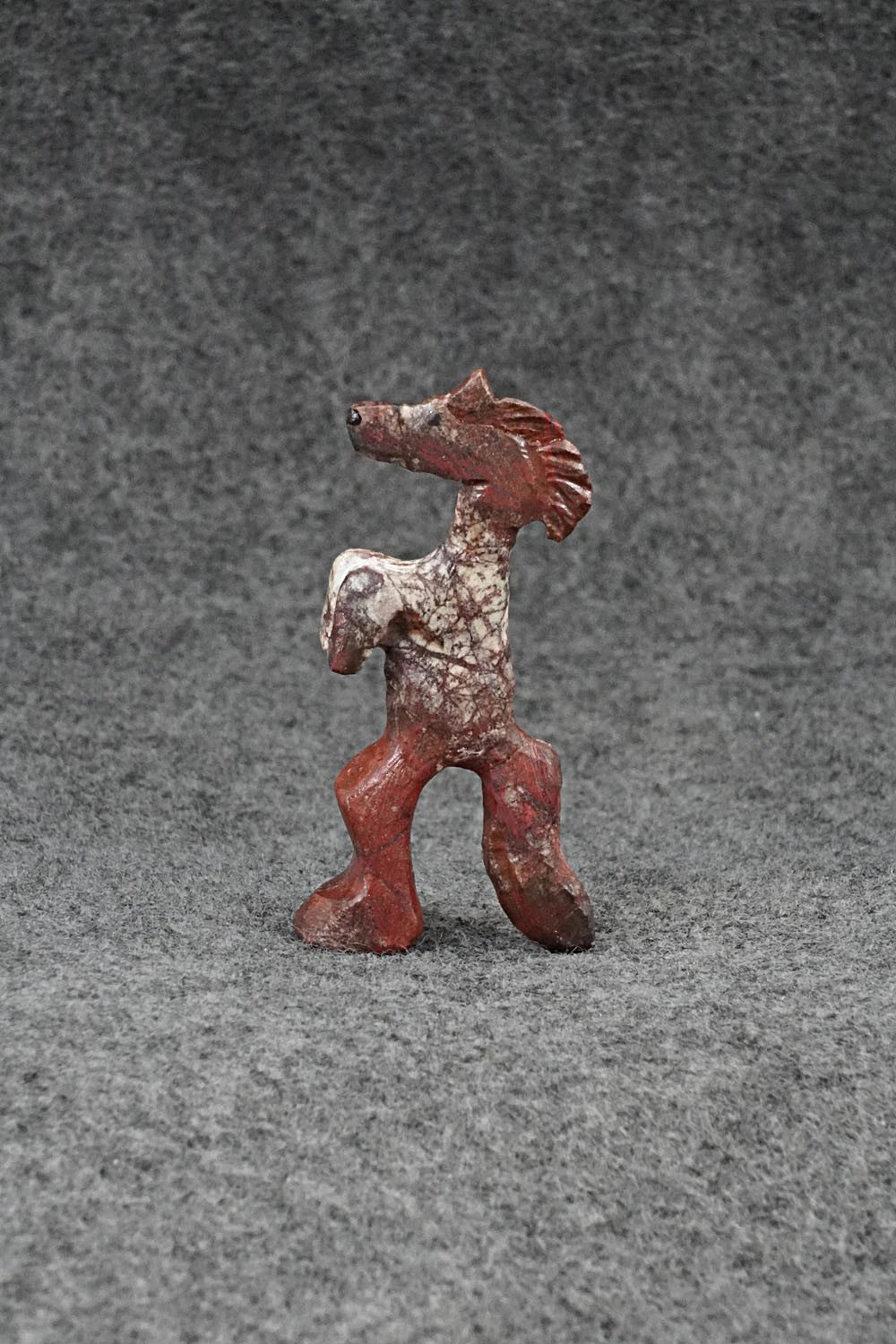 Horse Zuni Fetish Carving - Ruben Najera