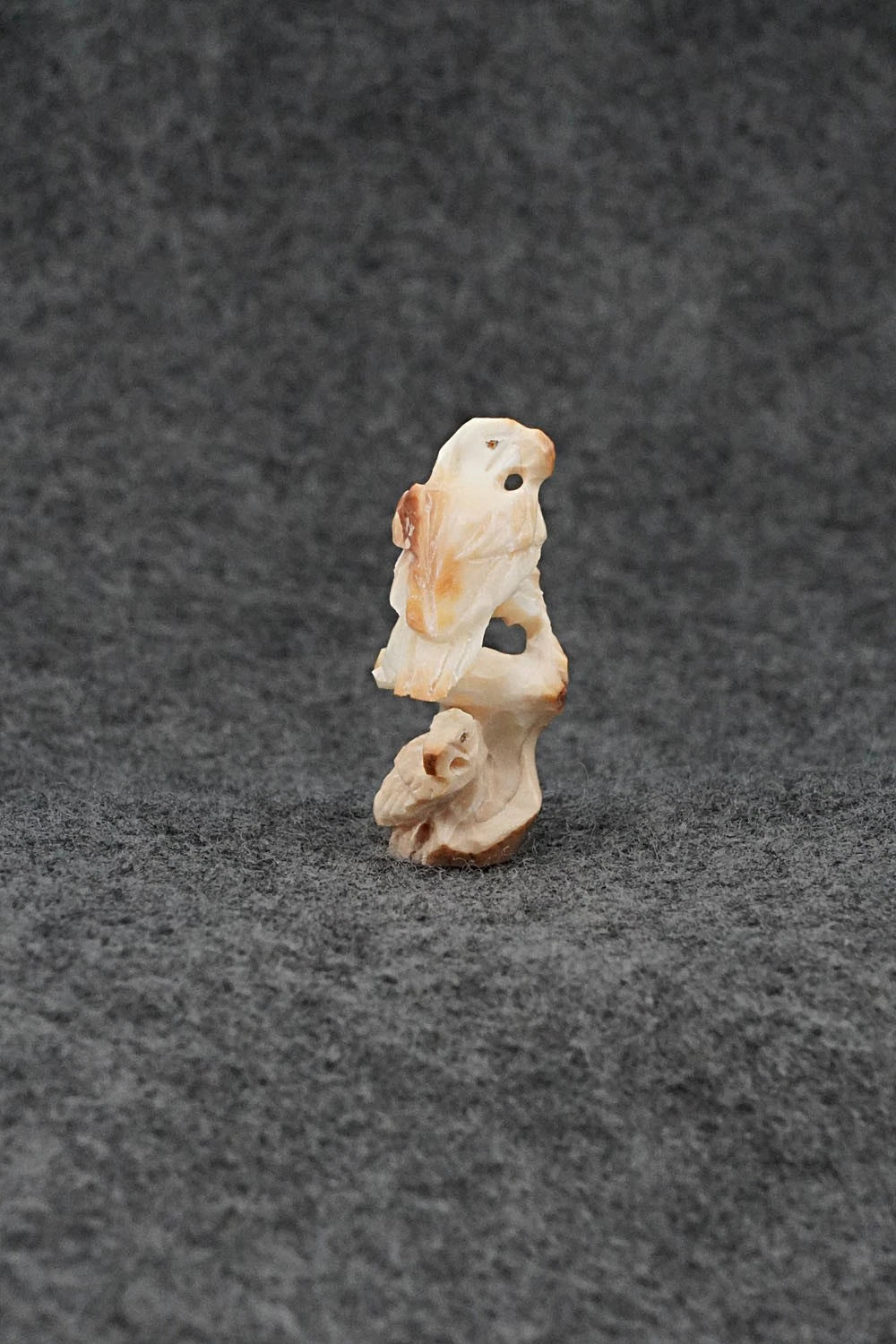 Eagle Zuni Fetish Carving - Ruben Najera