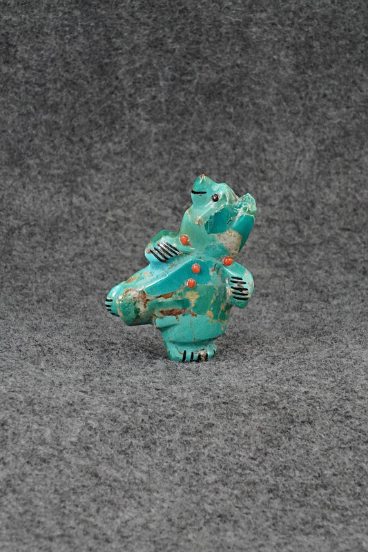 Bear Zuni Fetish Carving - Claudia Peina